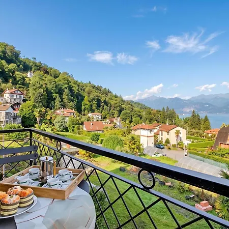 Appartement La Caravella: & Islands View Balcony - Happy *