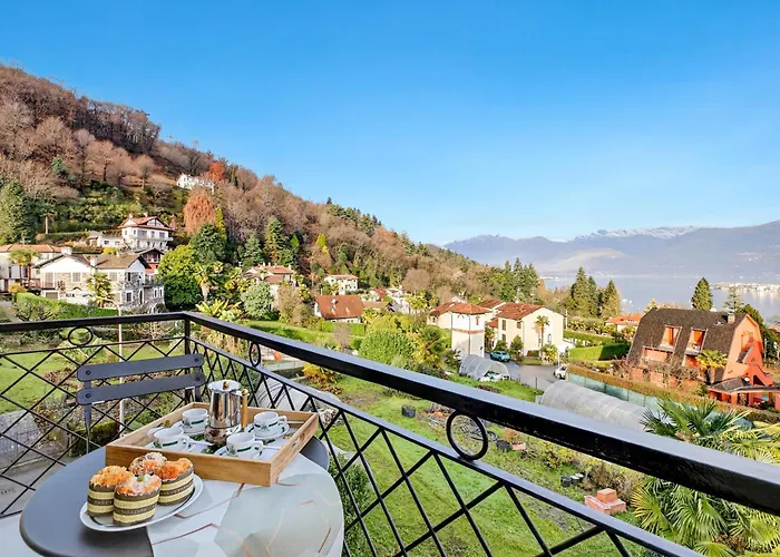La Caravella View - Happy Lejlighed Stresa